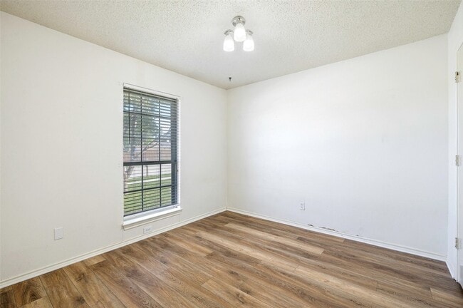Building Photo - 3719 Furneaux Ln