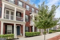 Building Photo - 3219 Wayland Rd