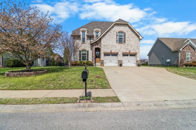 Building Photo - 951 Willow Circle