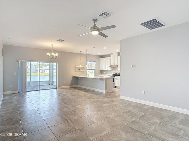 Building Photo - 5644 Estero Loop