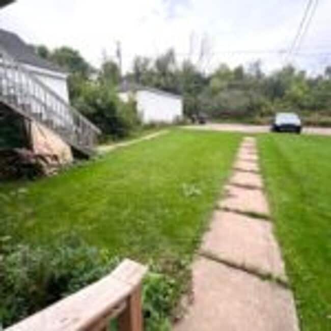 Building Photo - 2955 Exeter St