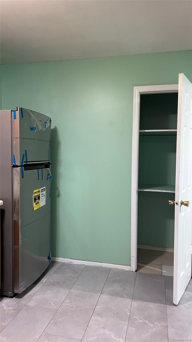 Building Photo - 93-26 197th St