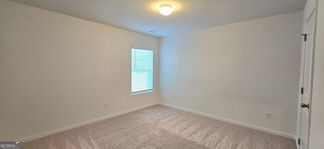 Building Photo - 34 Russet Wy