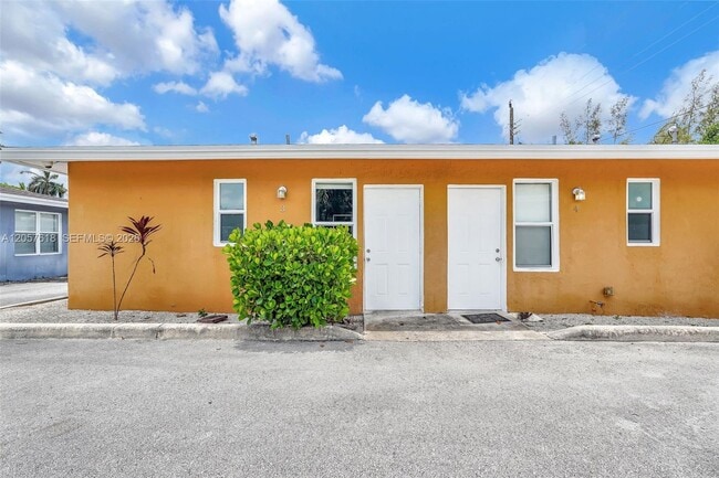 Building Photo - 529 NW 88th St
