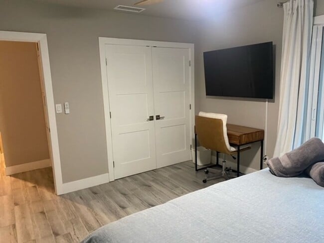Building Photo - 250 Avenida Monterey