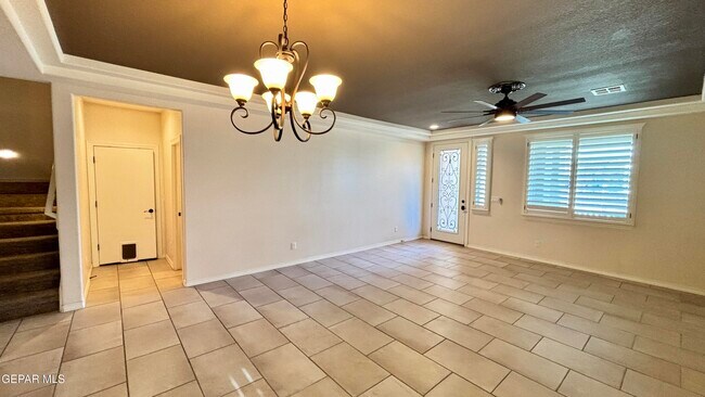 Building Photo - 12437 Pleasant Crest