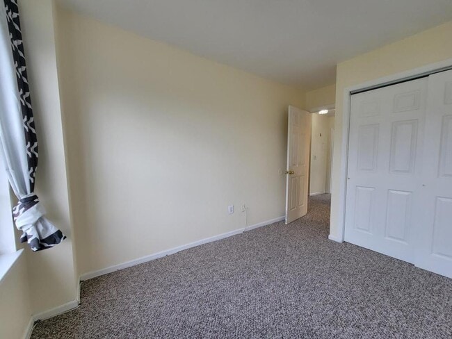 Building Photo - 1 Jodhpur Ct