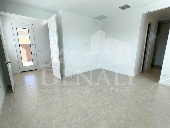 Building Photo - 11682 N 188th Dr