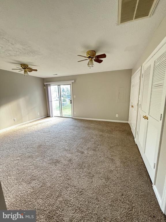 Building Photo - 110 Raquel Ct