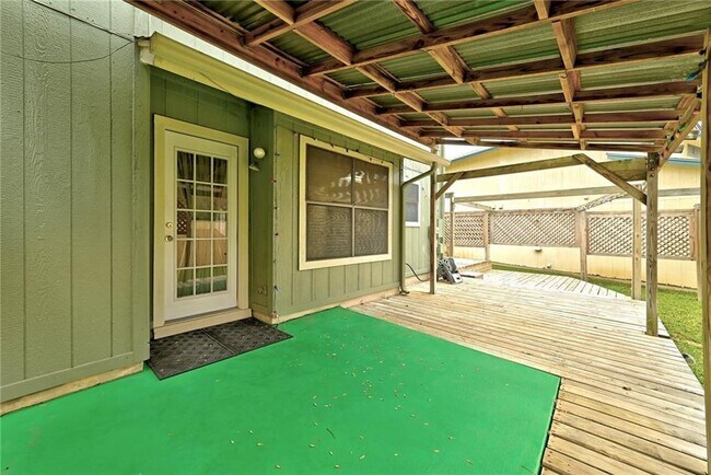 Building Photo - 12915 Modena Trail