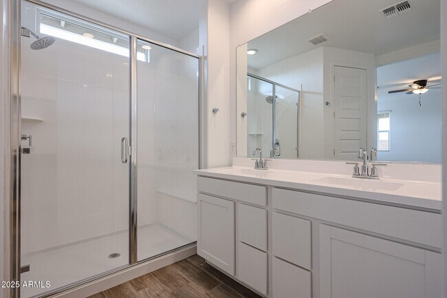 Building Photo - 17341 W Smoketree Dr