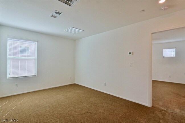 Building Photo - 6124 Castle Gardens Ave
