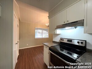 Building Photo - 311 E San Antonio Ave
