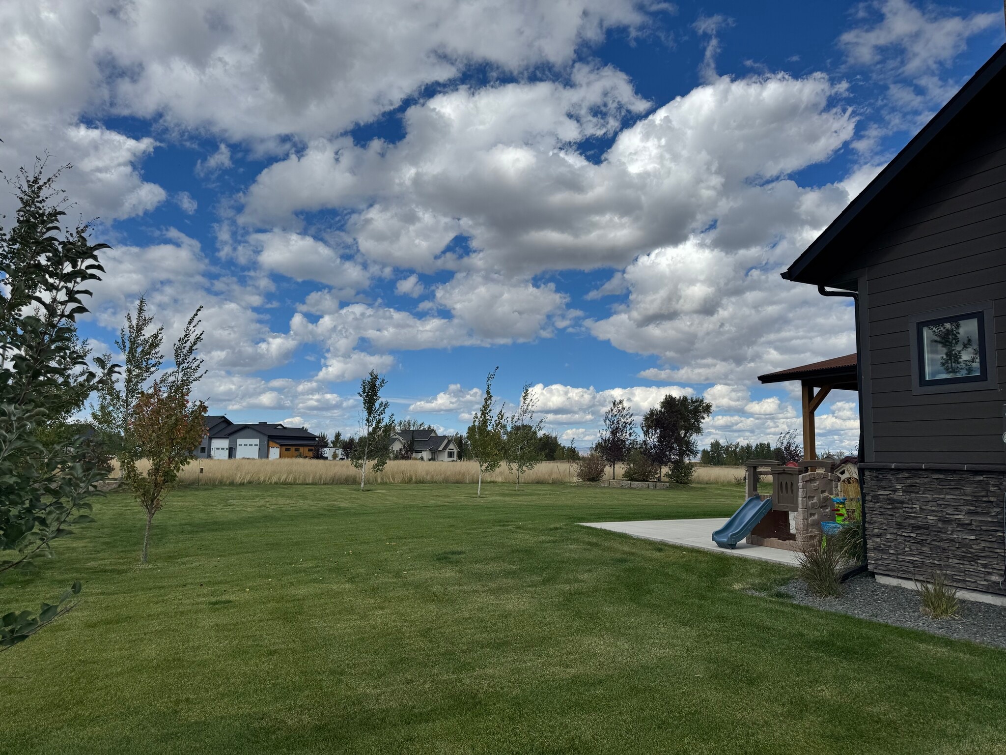 Building Photo - 169 Riparian Way