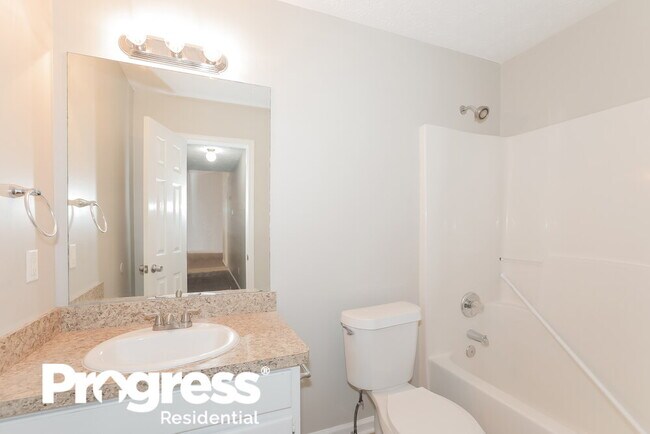 Building Photo - 334 Hill's Pointe Ct