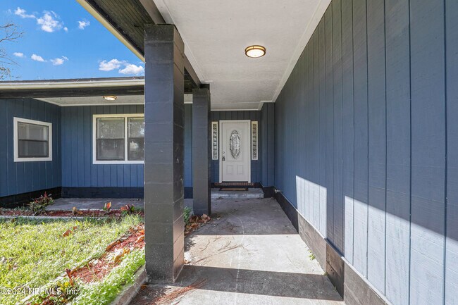 Building Photo - 54221 Cravey Rd