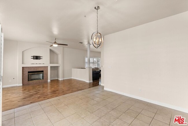 Building Photo - 15804 Crest Ln