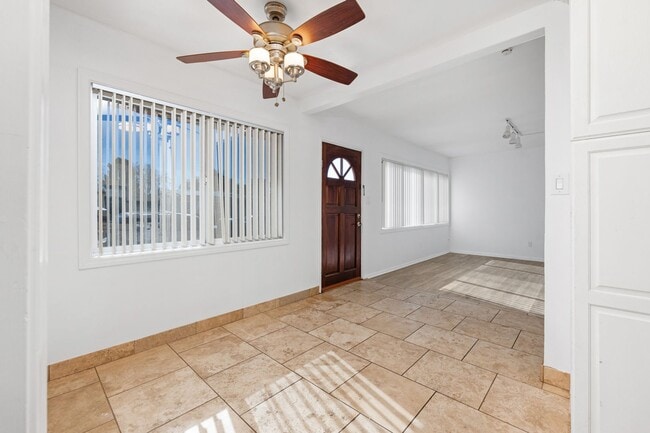 Building Photo - Charming single story in Clairemont