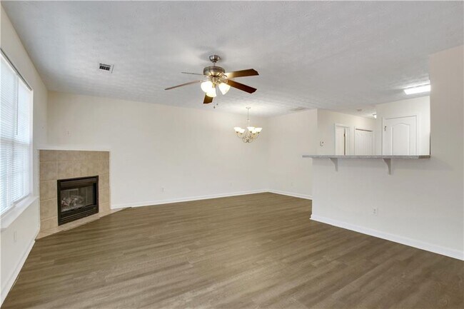 Building Photo - 762 Georgetown Ct
