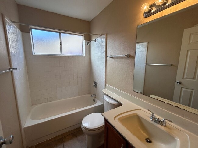 Building Photo - 6934 W Brown St