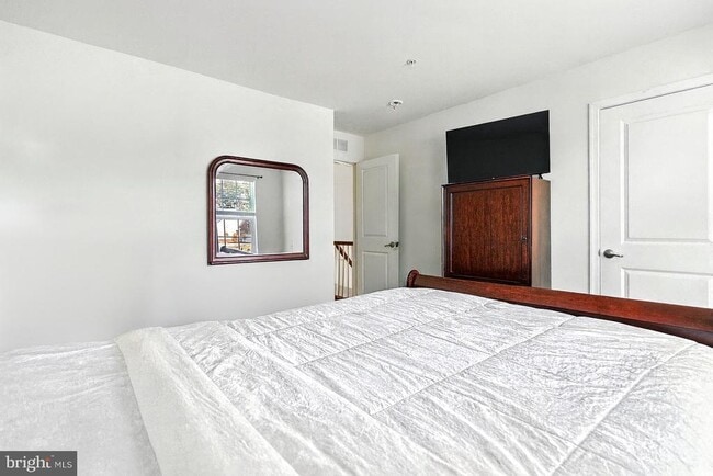 Building Photo - 8518 Cedar Chase Dr