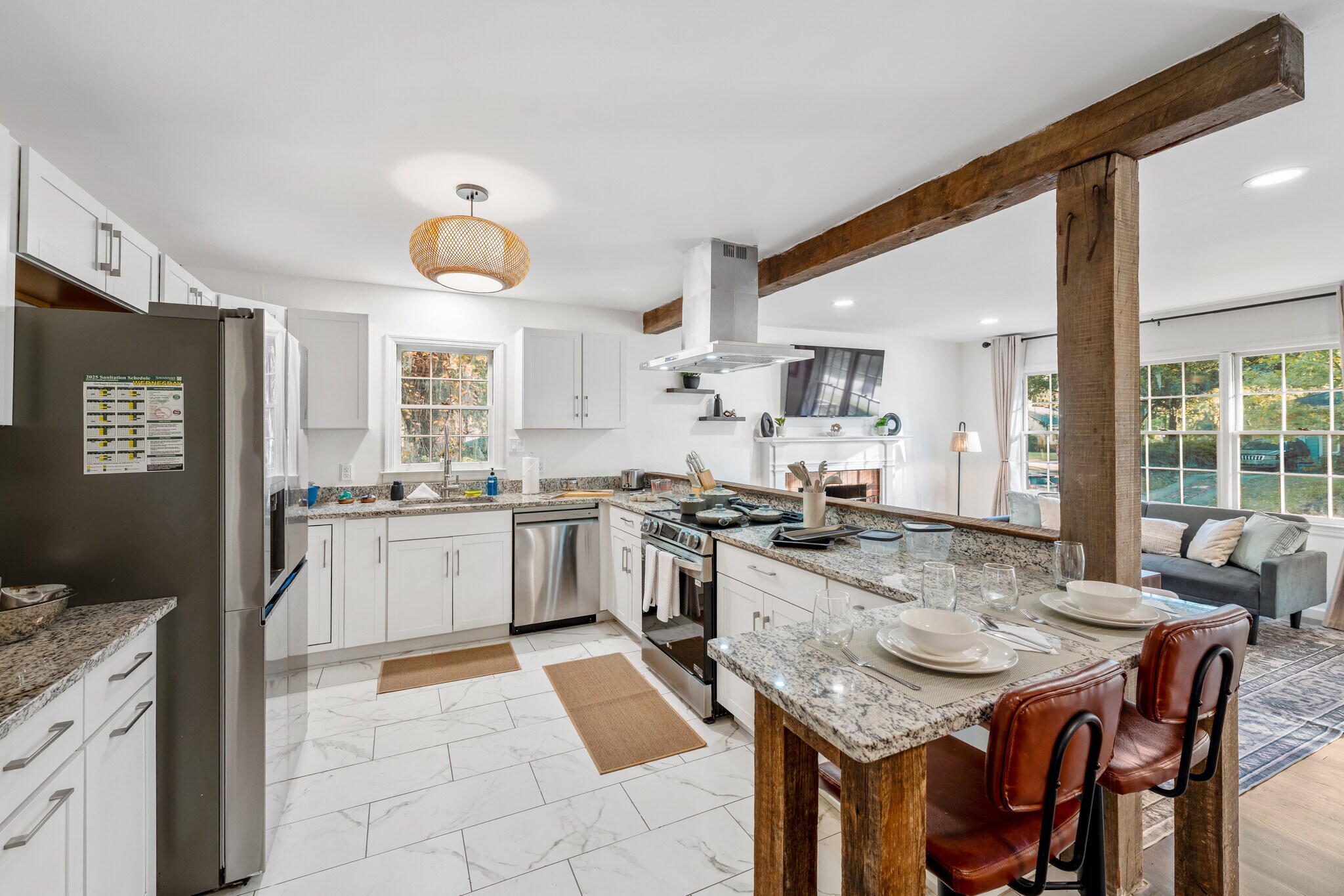 Building Photo - 1464 E 41st St