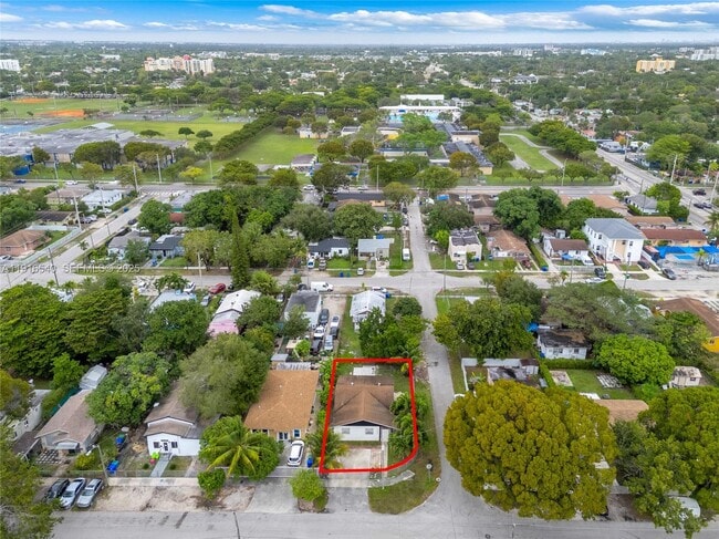 Building Photo - 1253 NW 44th St