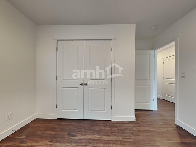 Building Photo - 26162 E Calhoun Pl