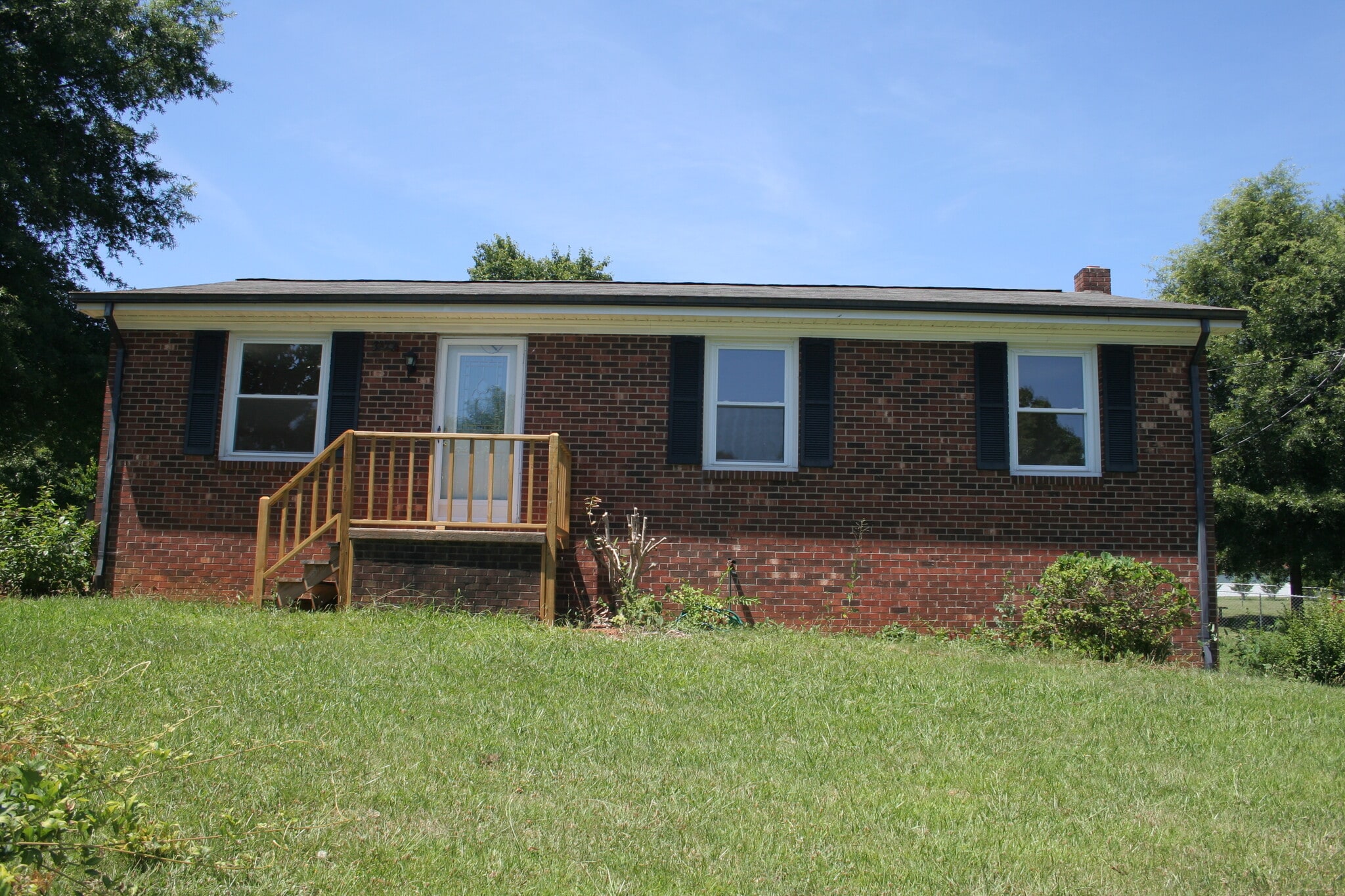 Building Photo - 3777 Sedgefield Dr