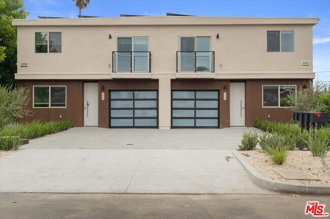 Building Photo - 5530 Sunnyslope Ave
