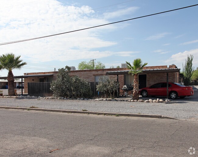 Building Photo - 3453-3469 N Geronimo Ave