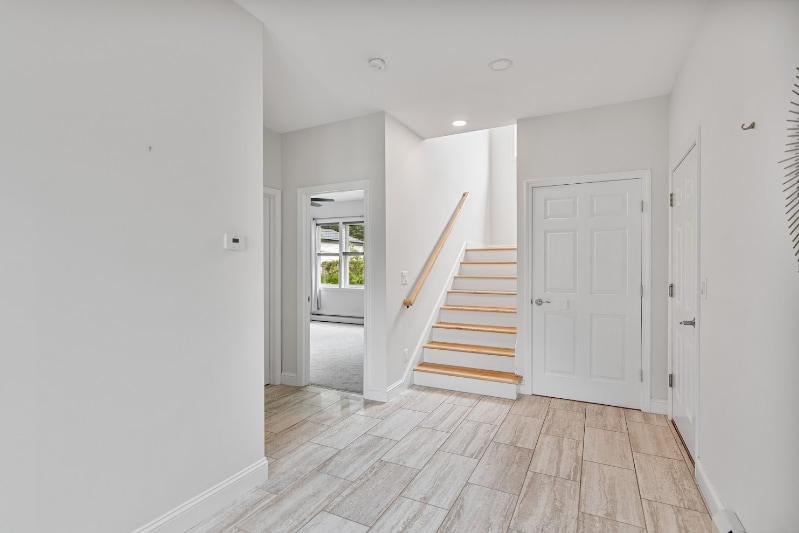 Building Photo - 409 Holy Cross Rd