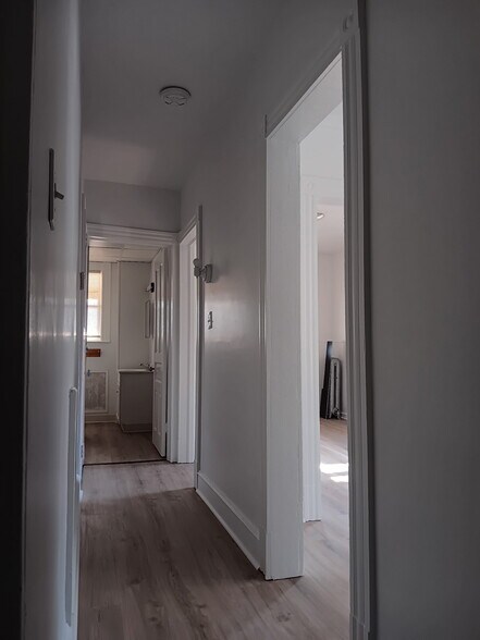 Building Photo - 536 Harrison Ave