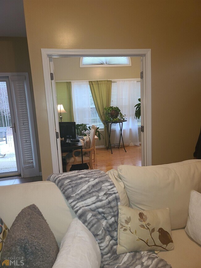 Building Photo - 4857 Shae Ct