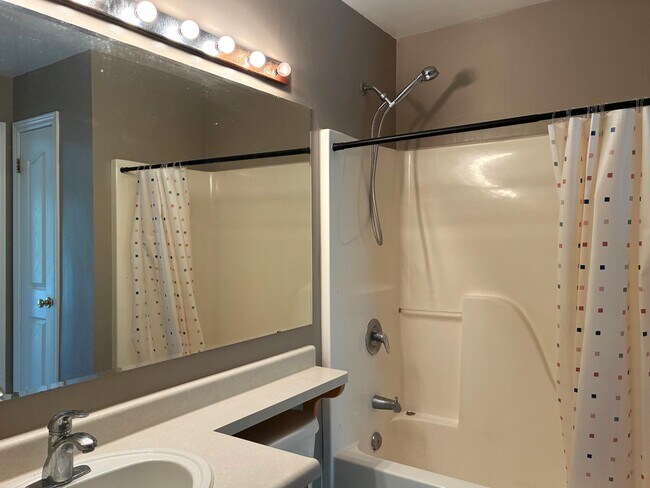 Building Photo - 2166 Pennsylvania Ave