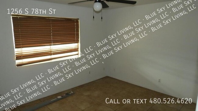 Building Photo - 1256 S 78th St