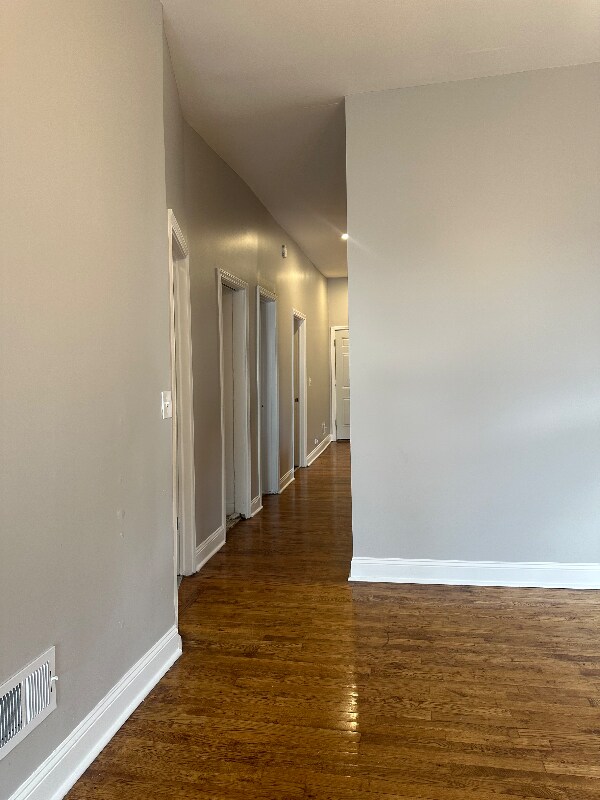 Building Photo - 6535 S Rhodes Ave