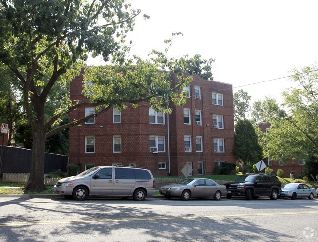 Building Photo - 5921-5923 14th St NW