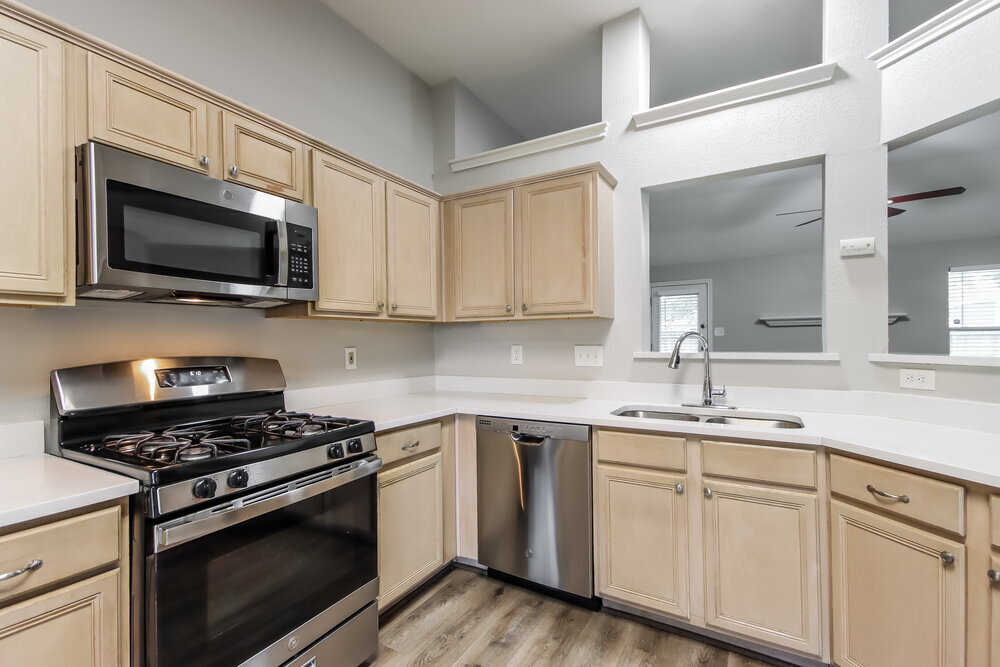 Building Photo - 3030 Killdeer Ln