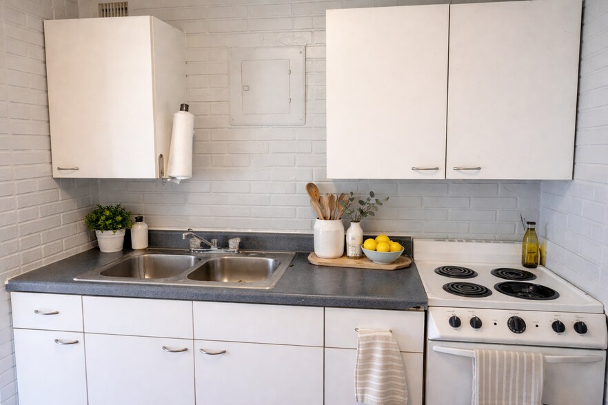 Building Photo - 1100 N Federal Hwy