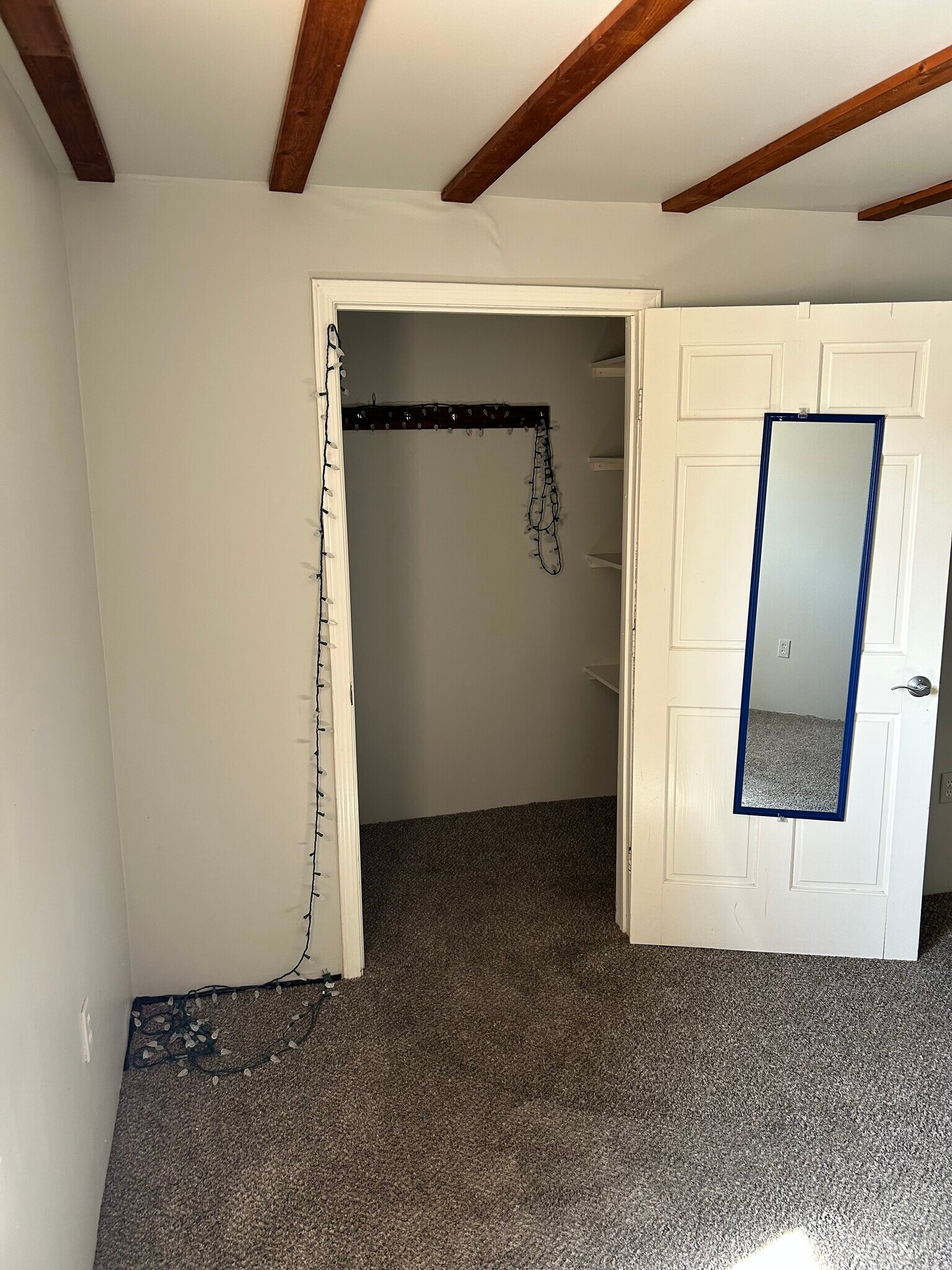 Building Photo - 324 Washington St