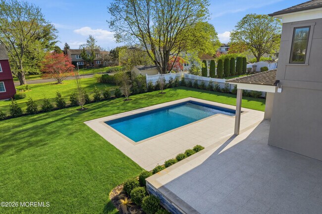 Building Photo - 84 Cooper Ave