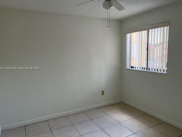 Building Photo - 2780 W 61st St