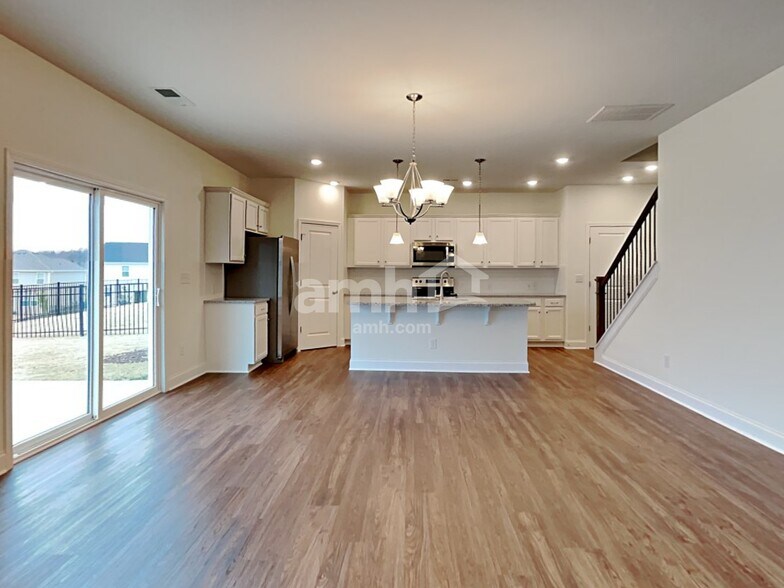 Building Photo - 117 Ashton Dr