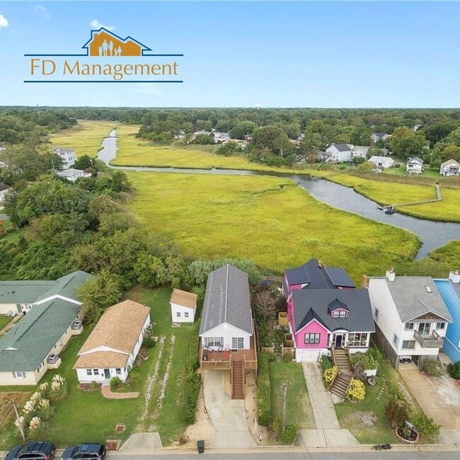 Building Photo - 3 Bedroom 2 Bathroom Home - Near Buckroe B...