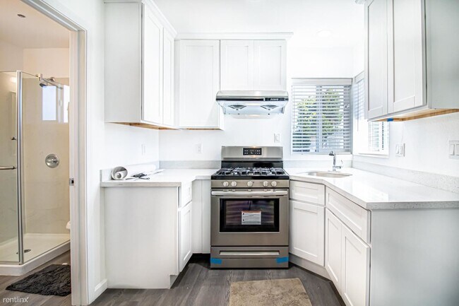 Building Photo - 1 br, 1 bath House - 2642 CASTELLO WAY Sle...