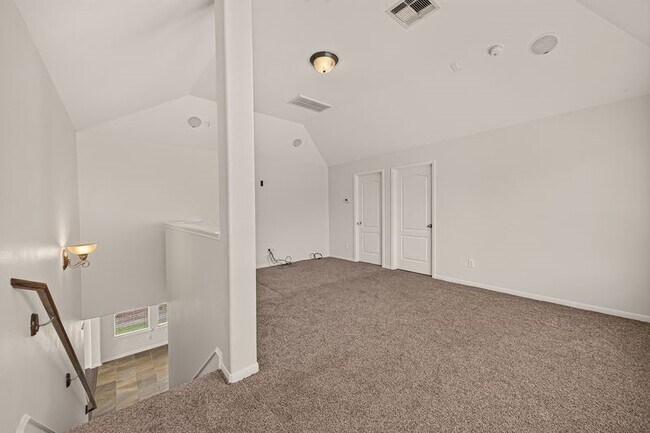 Building Photo - 26414 Forest Pine Ln