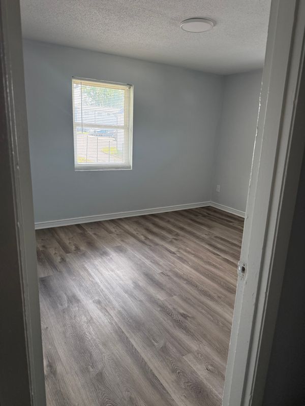 Building Photo - 2980 Delmar Ln NW