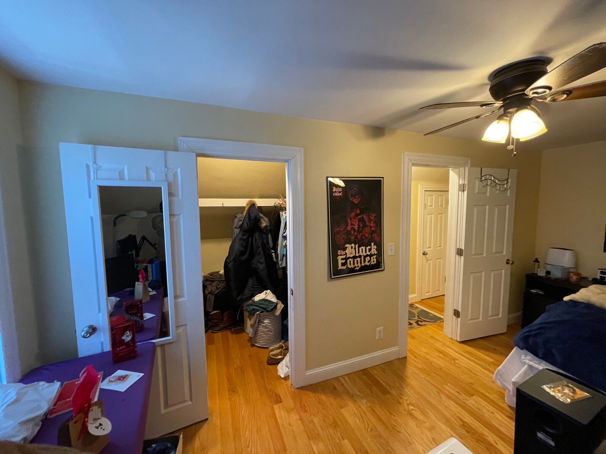 Building Photo - 5 Irving St