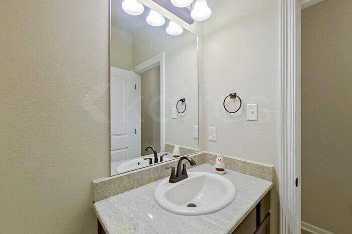 Building Photo - 129 Haygood Pt